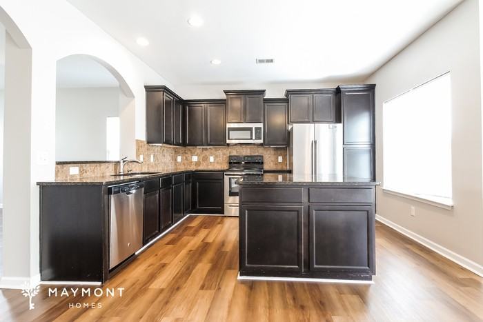 306 Gibby Ln - Photo 7 of 13