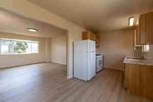 featured image of 1185 Amador Ave #B
