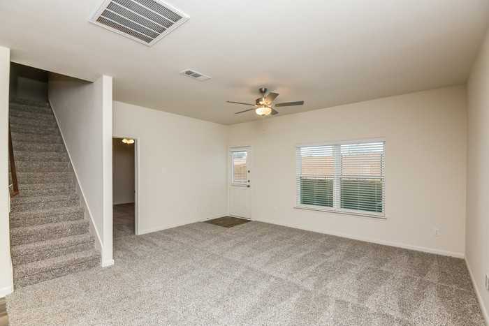 10900 Gray Mare Dr - Photo 4 of 17