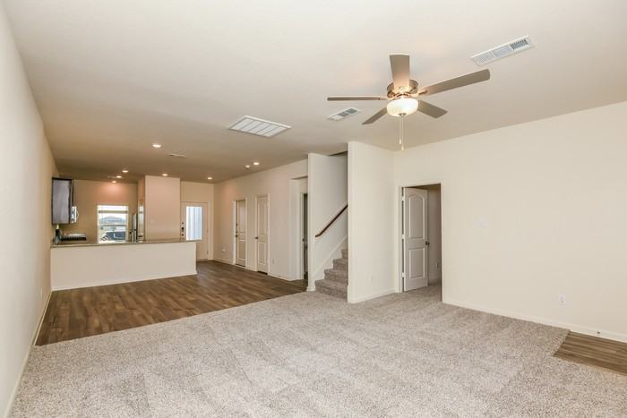 10900 Gray Mare Dr - Photo 5 of 17