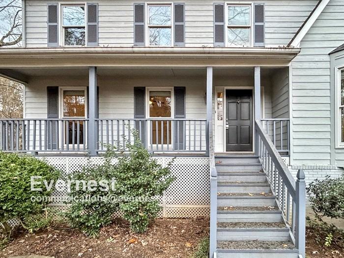 405 Revere Ct - Photo 3 of 48