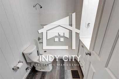 435 N Exeter Ave - Photo 6 of 10