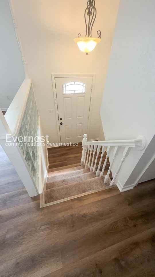 1821 S Speas Dr - Photo 4 of 28