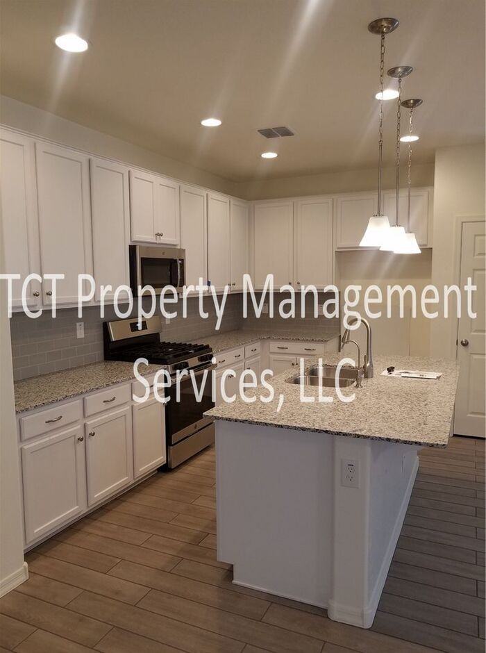 4229 W Coles Rd - Photo 2 of 6