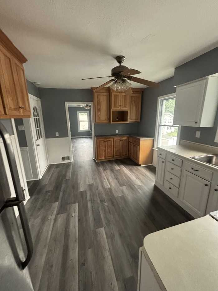 49 Atkins Ave #2ndFL - Photo 4 of 16