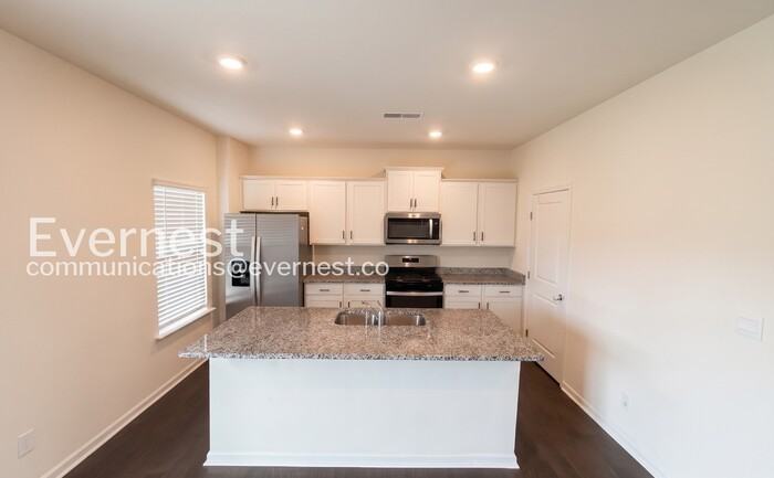 8535 Raspberry Way - Photo 4 of 28