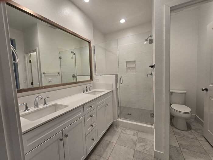 1110 Hibiscus Way - Photo 5 of 42