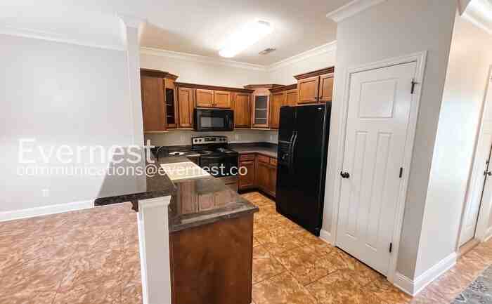 958 Colony Cir - Photo 5 of 28