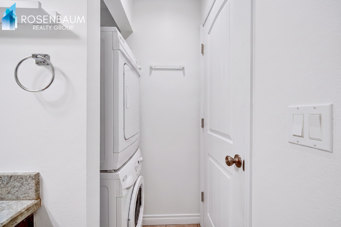 5135 N 10th St #15 - Photo 5 of 13