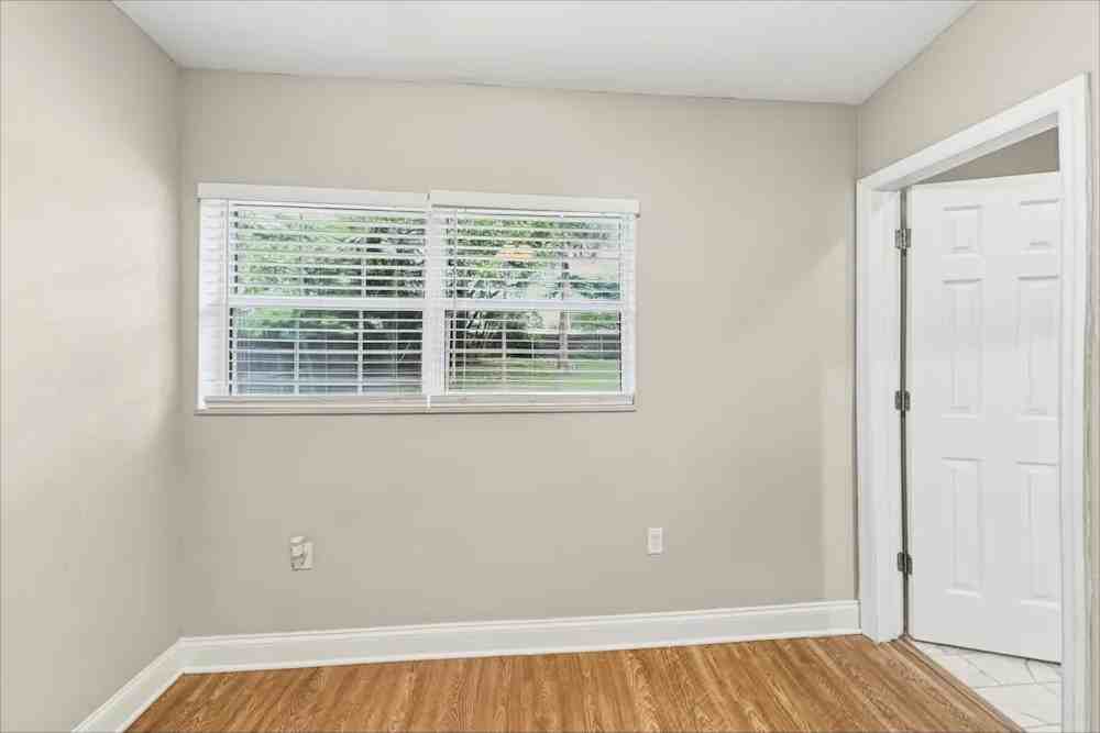 3623 Sutton Terrace - Photo 6 of 6