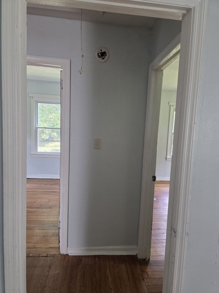 3019 Lee St #0 - Photo 7 of 13