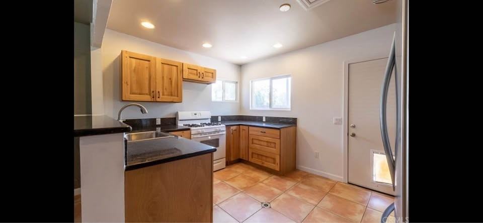 28943 Greenspot Rd #NA - Photo 7 of 8