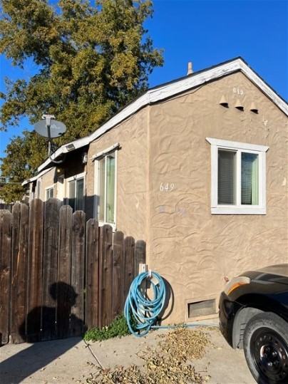 649 Elm St #2