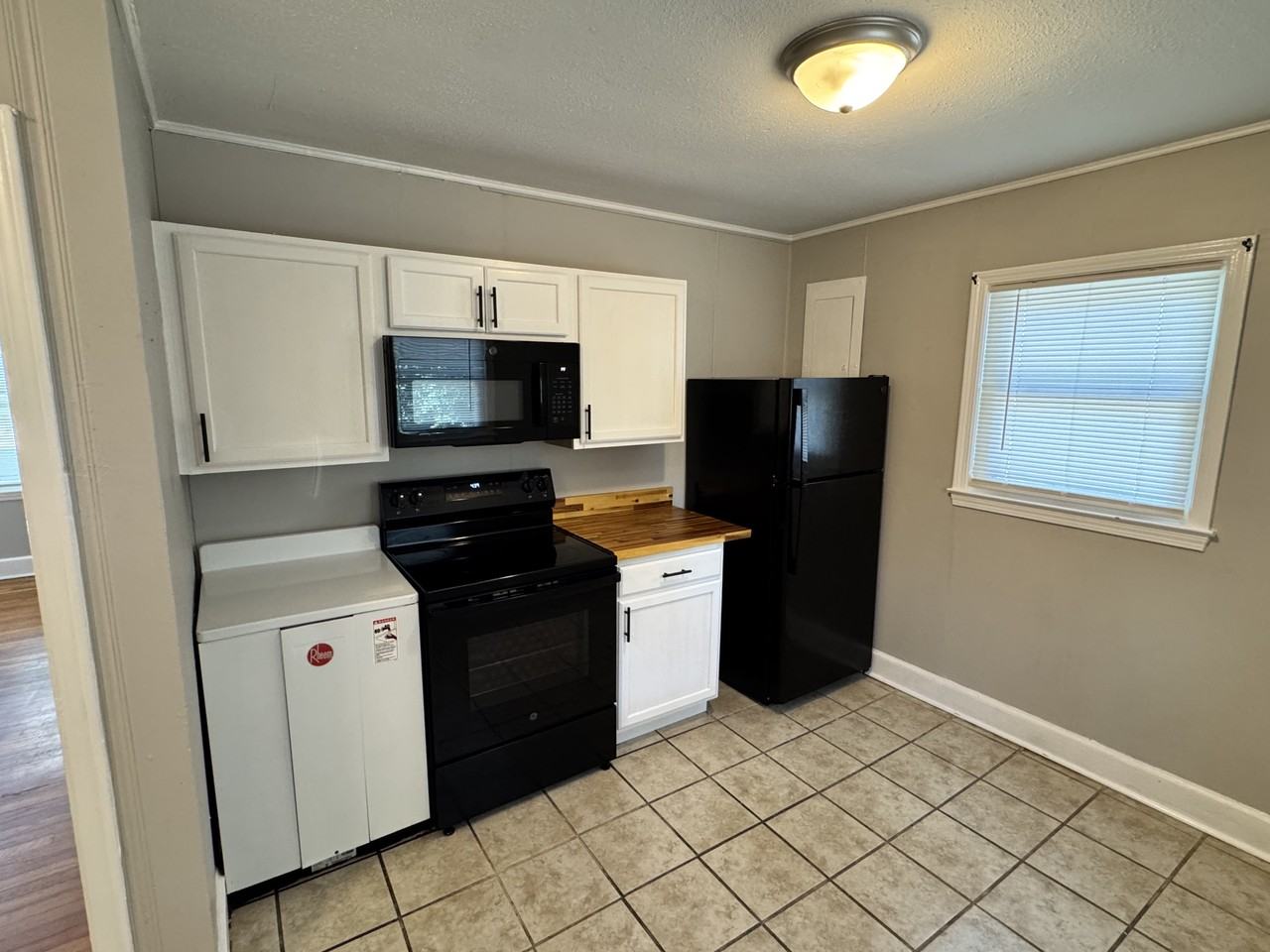 322 Hill St #NA - Photo 2 of 8