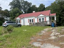 301 E Barrett St #NA - Photo 1 of 1