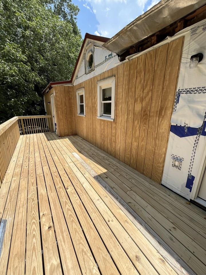 301 E Barrett St #NA - Photo 3 of 15