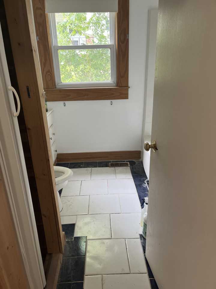 301 E Barrett St #NA - Photo 7 of 15