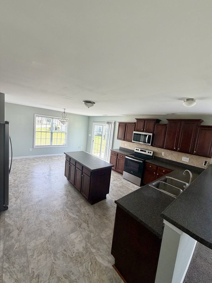 5819 Cornfield Ave #NA - Photo 6 of 11