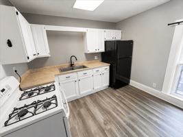 featured image of 561 S Main St #3