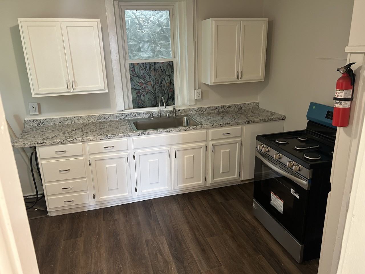 211 N 2nd St #NA - Photo 5 of 22