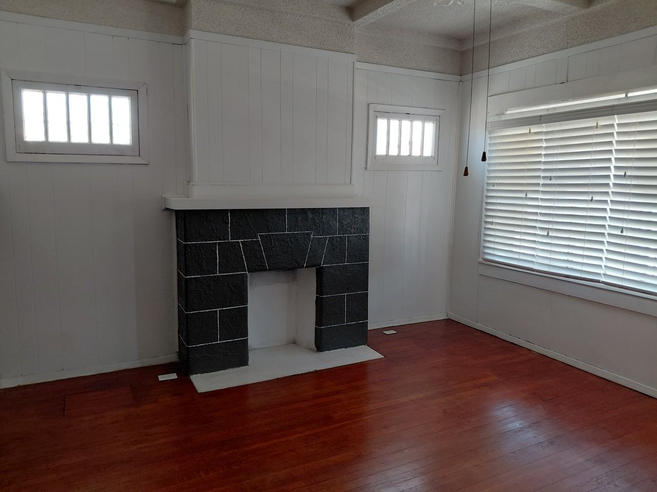 1109 N Luna St #NA - Photo 3 of 4