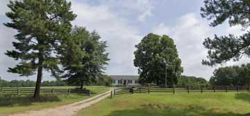 featured image of 1715 Lee Road 61 #NA