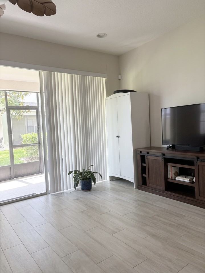 5407 Via Appia Way #5407 - Photo 3 of 27