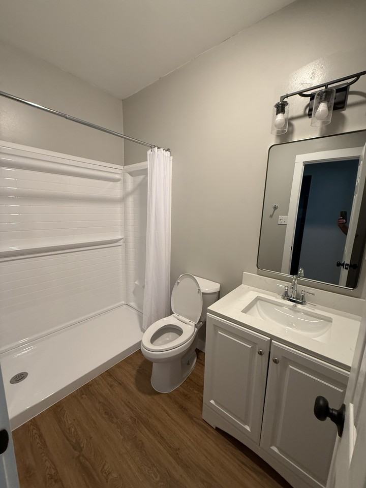 2503 Suzette Ave #5 - Photo 4 of 7