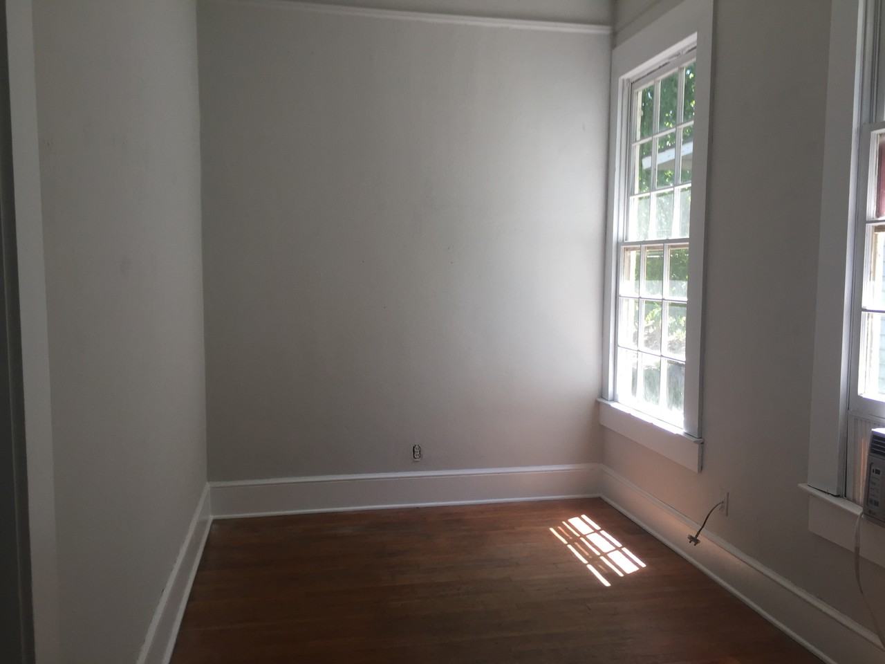 1044 State St Nw #NA - Photo 7 of 9