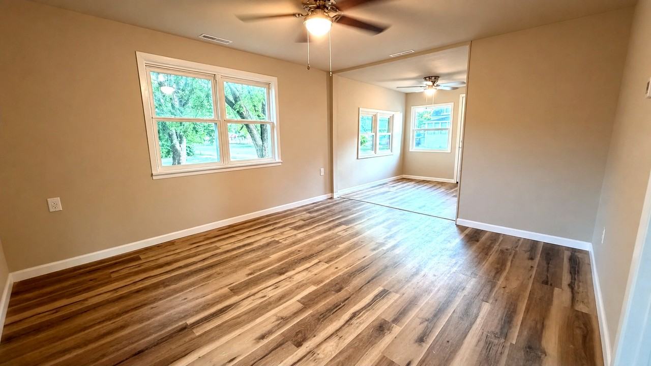 119 N Hickory St #NA - Photo 6 of 15