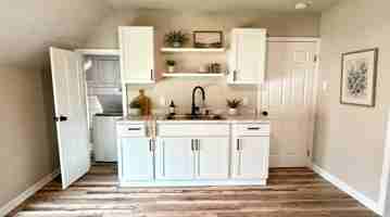 featured image of 1129 Broadway Ave #NA