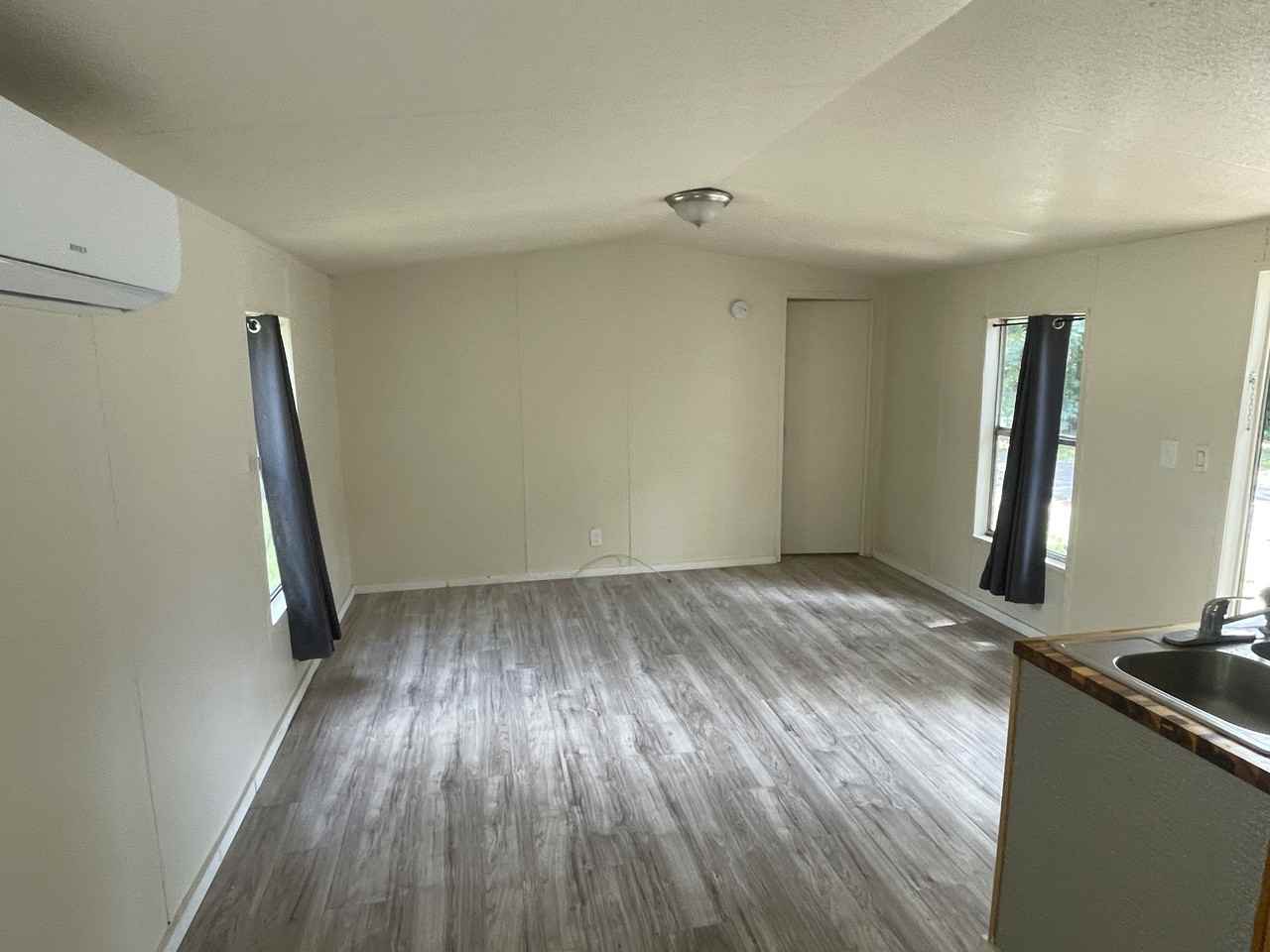 169 Hickory Ave #NA - Photo 5 of 8