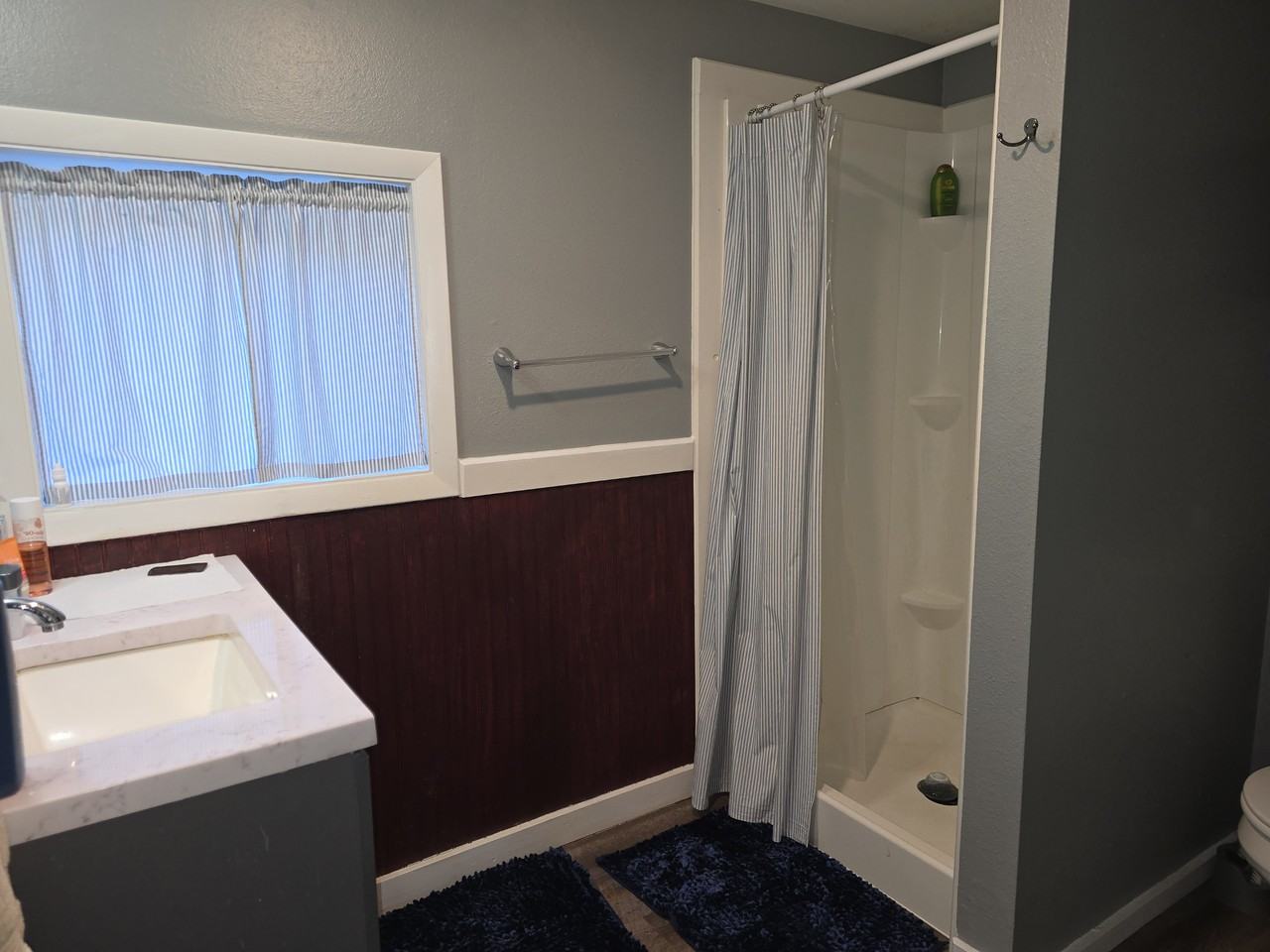 990 6th St #4 - Photo 7 of 11