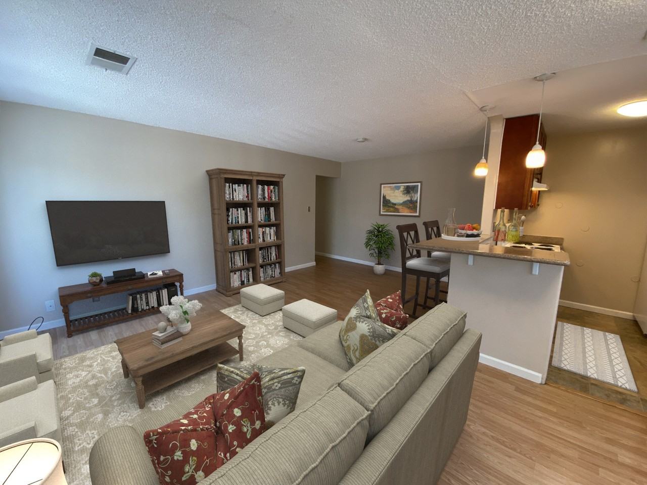 2118 Peppertree Way #4 - Photo 4 of 17