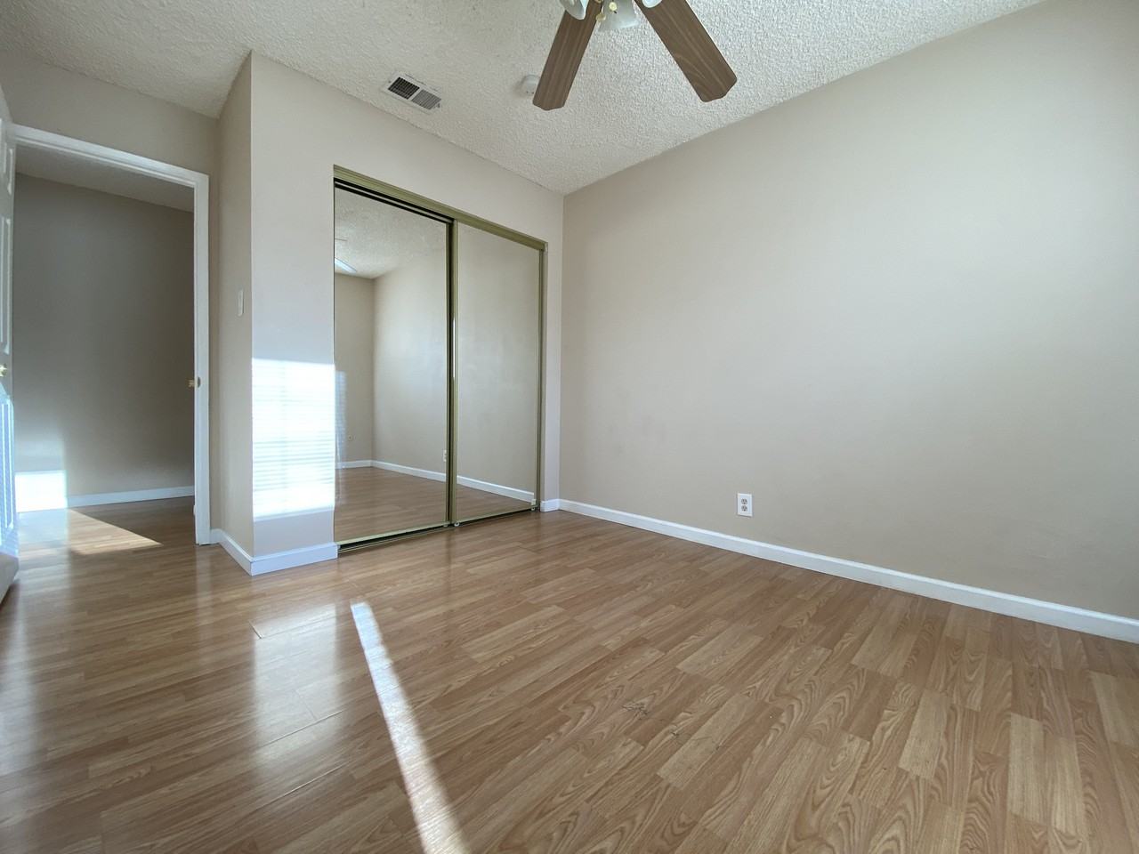 2118 Peppertree Way #4 - Photo 5 of 17