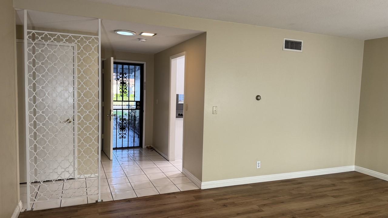 17040 Ridge Park Dr #NA - Photo 2 of 18