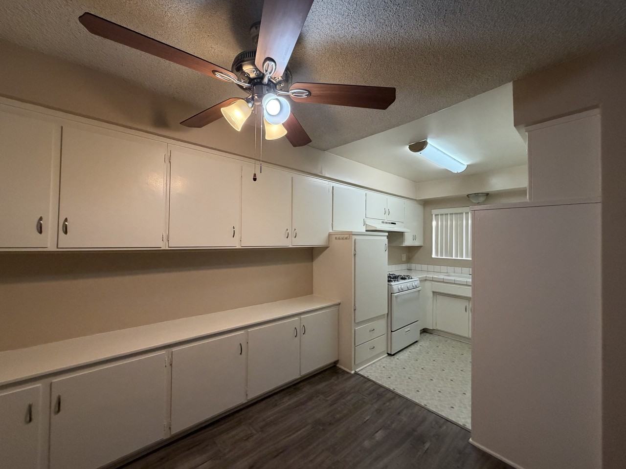 4425 Ocean View Blvd #7 - Photo 6 of 17