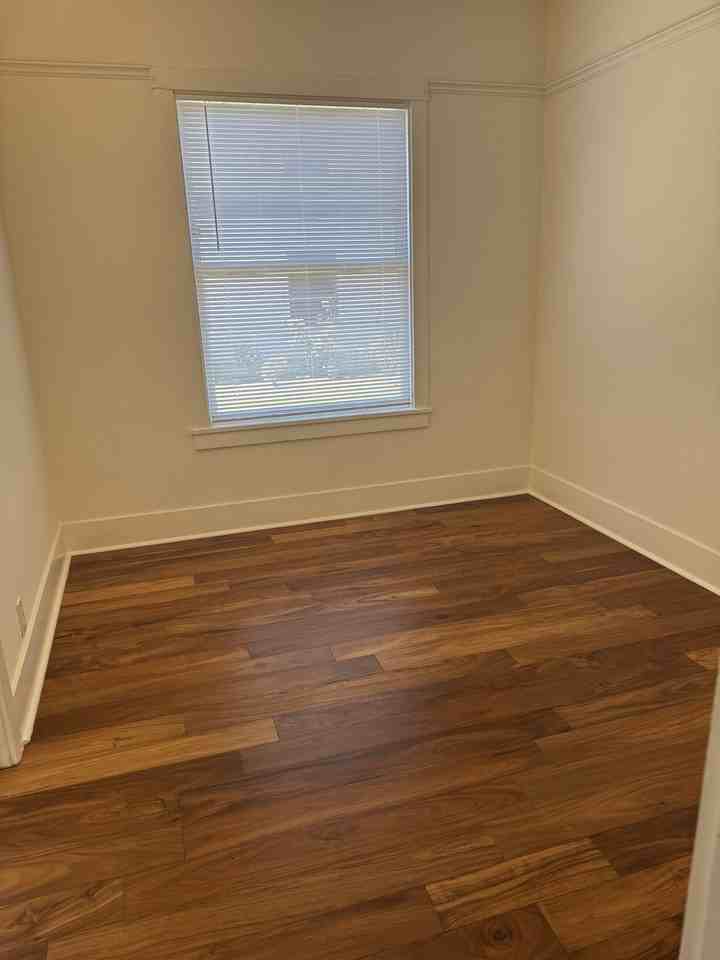 410 N Euclid Ave #8 - Photo 6 of 9