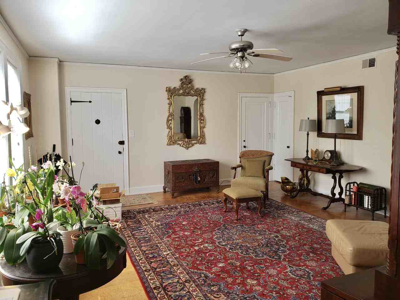 3214 Country Club Rd #2 - Photo 3 of 9