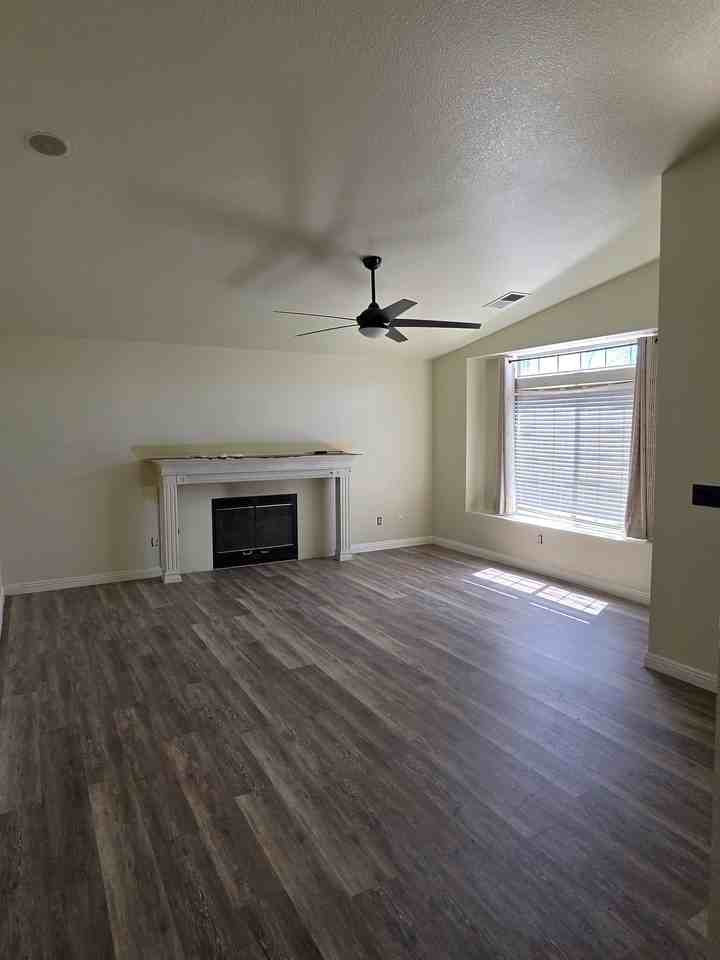 1387 Nicole Ave #NA - Photo 6 of 26
