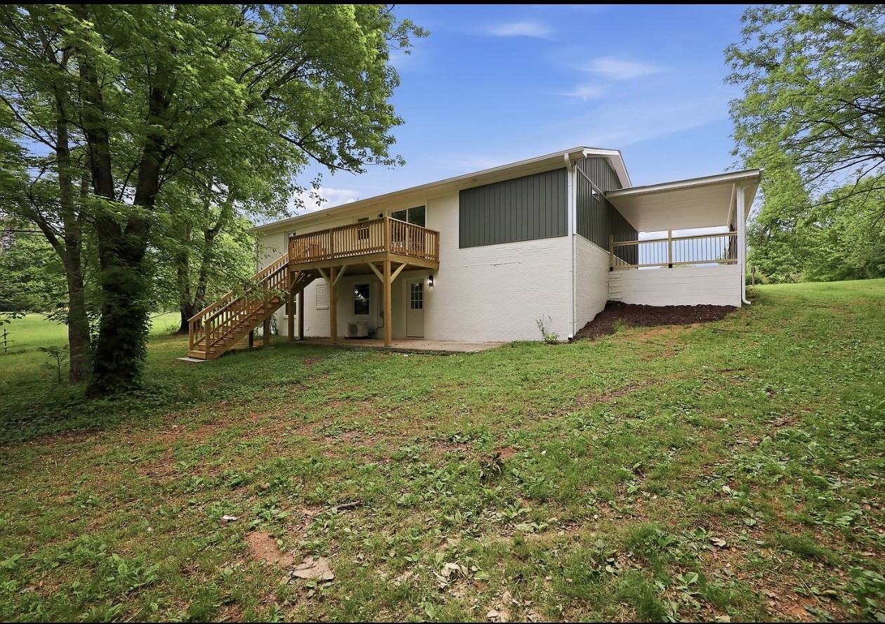 601 Gillespie St #NA - Photo 6 of 6