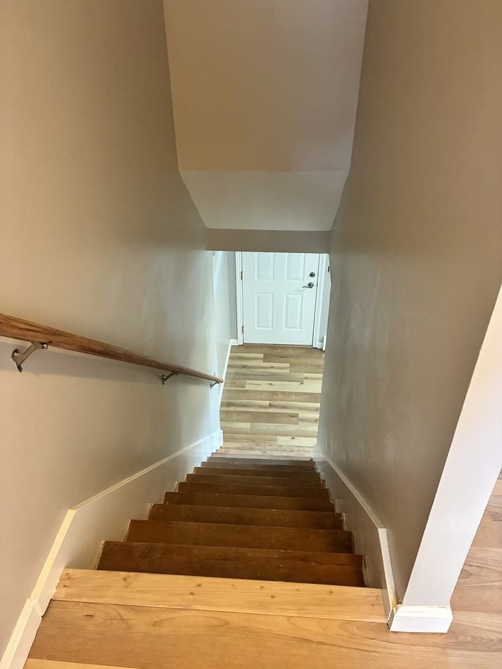 124 Stetson St #1L - Photo 4 of 13