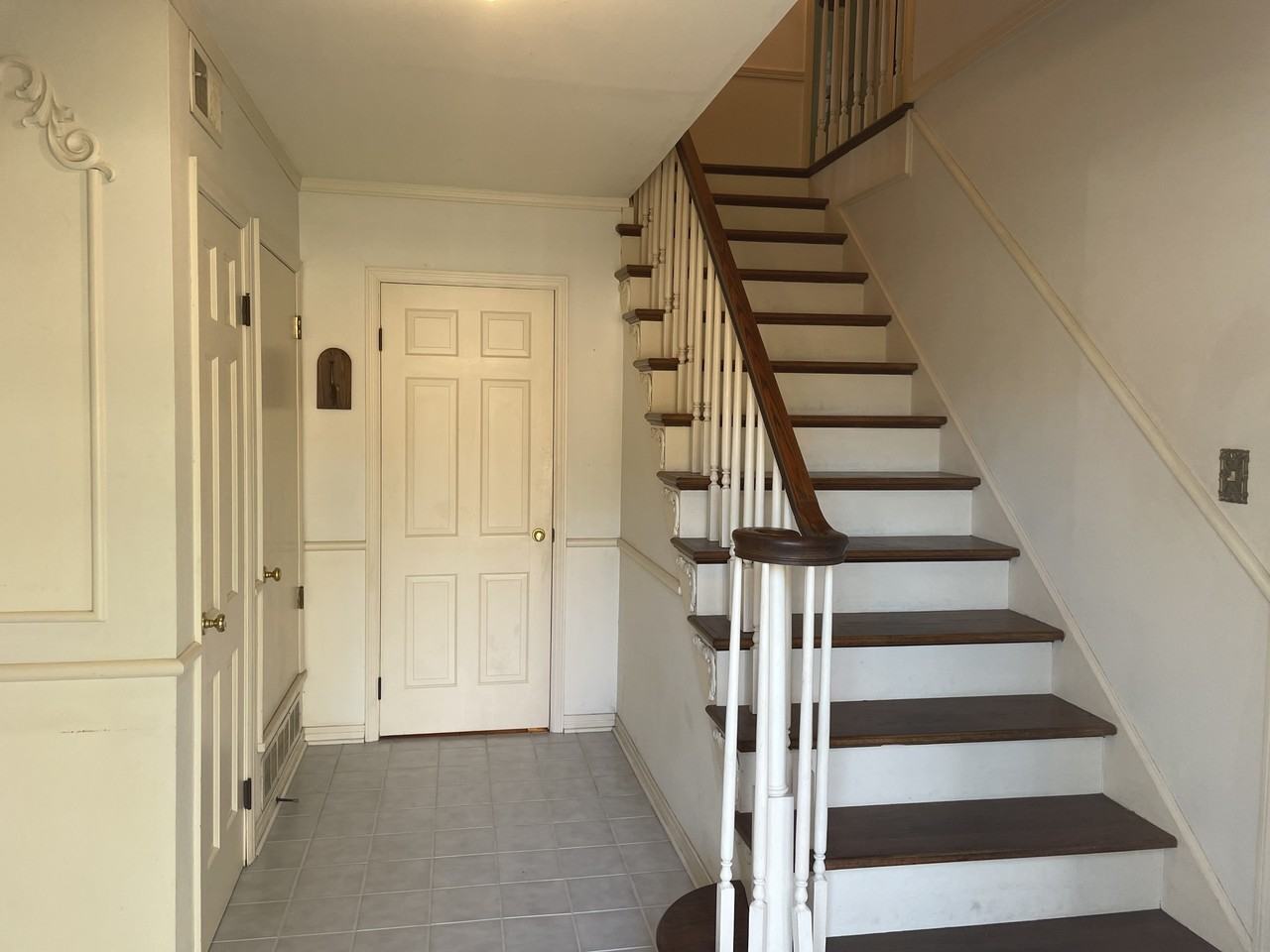 127 Perry St #NA - Photo 2 of 22