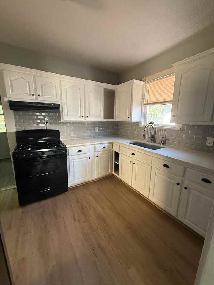 3465 Concord Rd - Photo 2 of 10
