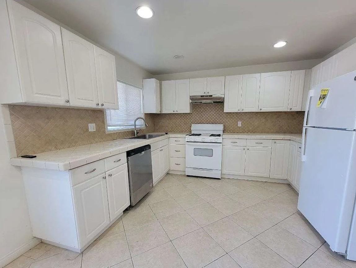 210 Goetting Way #NA - Photo 2 of 12
