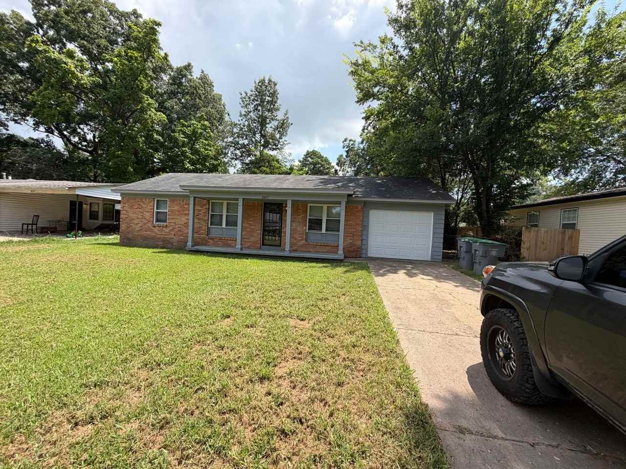 1507 Mary Jane Ave - Photo 3 of 50