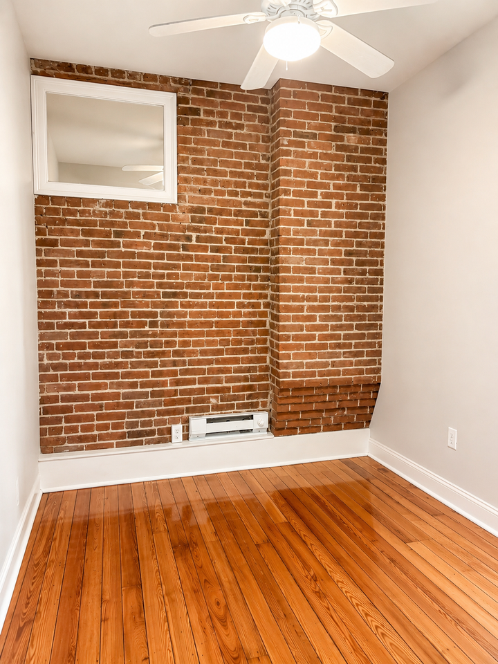 15 N Pleasant St #2S - Photo 6 of 10