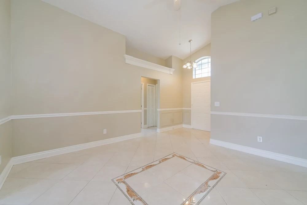 2902 Cool Breeze Circle - Photo 7 of 9