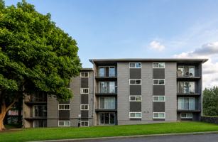 featured image of 1122 Oakland St #15