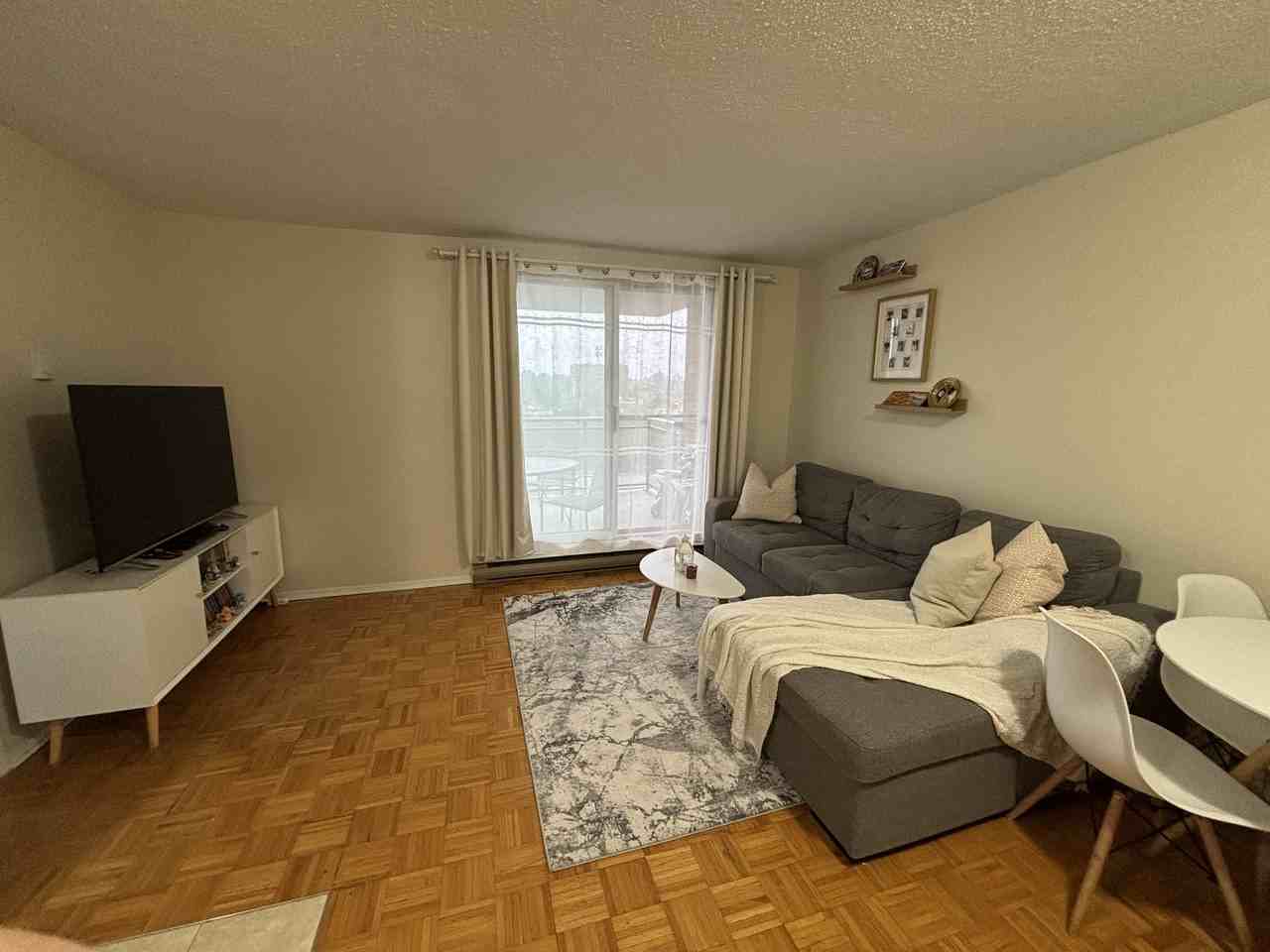 1144 Rockingham Avenue #802 - Photo 4 of 8